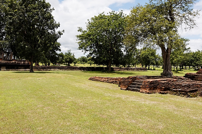 43-Prasat Muang Khaek-006